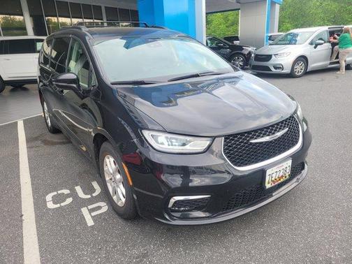 2022 Chrysler Pacifica Touring-L