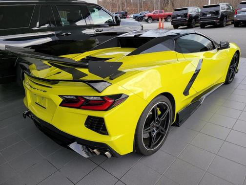 2022 Chevrolet Corvette Stingray w/2LT