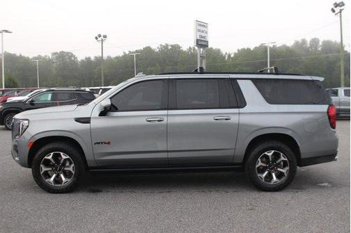 2023 GMC Yukon XL AT4