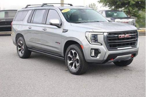 2023 GMC Yukon XL AT4