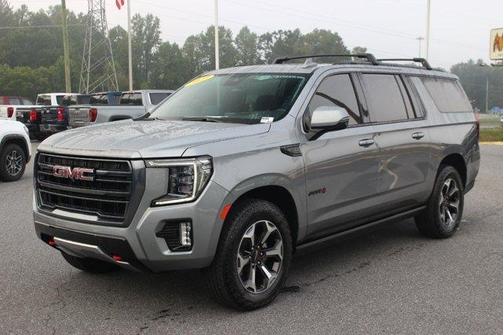2023 GMC Yukon XL AT4