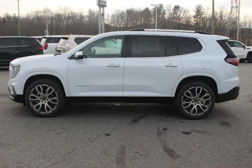 2026 GMC Acadia FWD Denali Ultimate