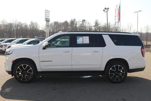 2021 Chevrolet Suburban RST