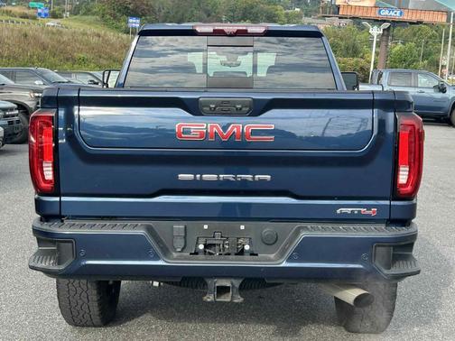 2022 GMC Sierra 2500 AT4