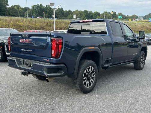 2022 GMC Sierra 2500 AT4