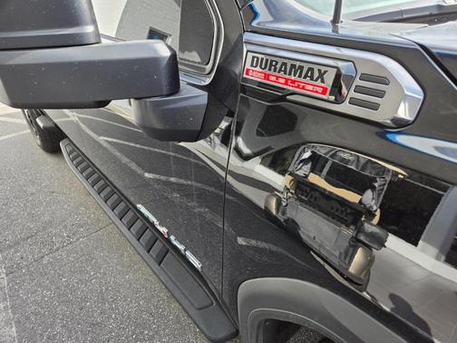 2025 GMC Sierra 2500 AT4