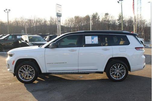 2022 Jeep Grand Cherokee L Summit