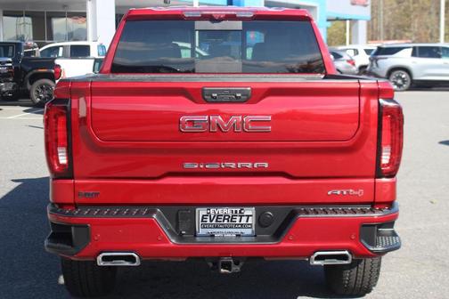 2025 GMC Sierra 1500 AT4