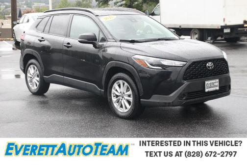 2022 Toyota Corolla Cross LE