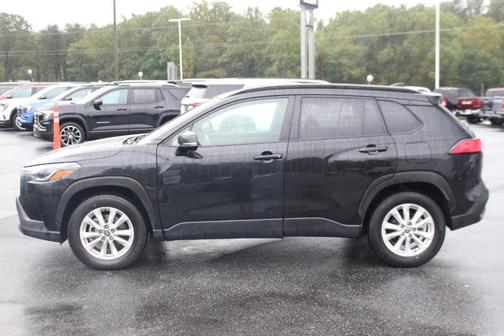 2022 Toyota Corolla Cross LE