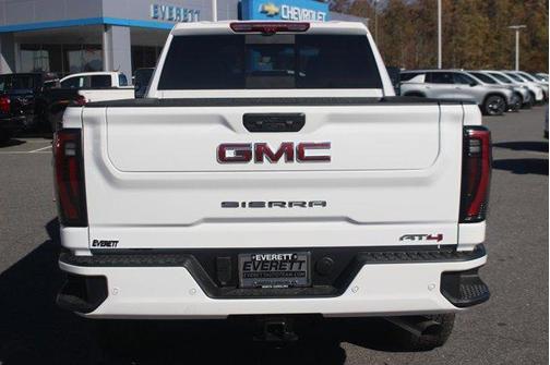 2026 GMC Sierra 2500 AT4