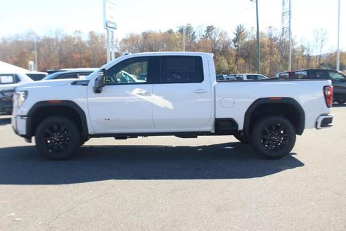 2026 GMC Sierra 2500 AT4