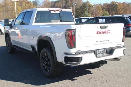 2026 GMC Sierra 2500 AT4