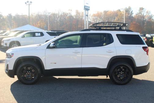 2021 GMC Acadia AT4