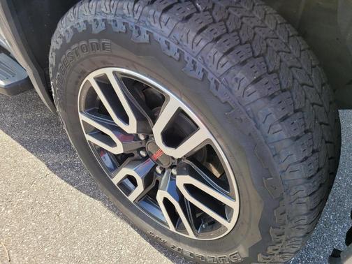 2020 GMC Sierra 1500 AT4