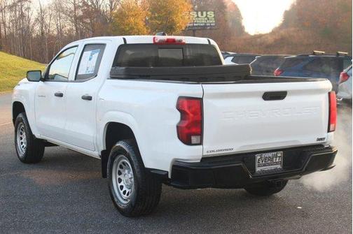 2024 Chevrolet Colorado WT
