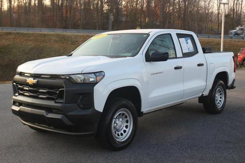 2024 Chevrolet Colorado WT