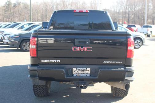 2016 GMC Sierra 2500 Denali