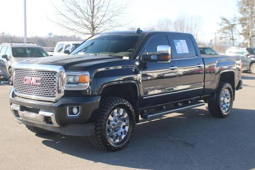 2016 GMC Sierra 2500 Denali