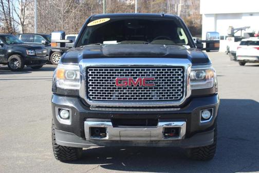 2016 GMC Sierra 2500 Denali