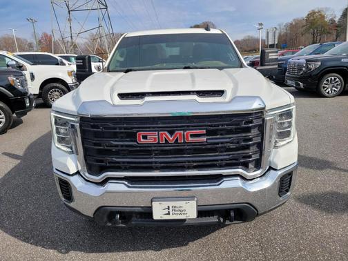 2023 GMC Sierra 2500 Pro