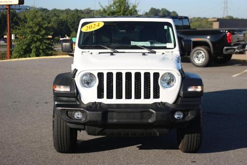 2024 Jeep Wrangler Sport