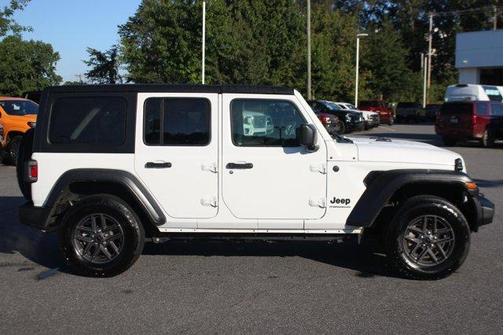 2024 Jeep Wrangler Sport