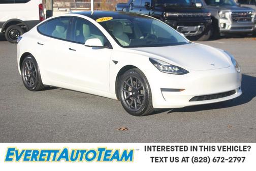 2021 Tesla Model 3 Standard Range Plus