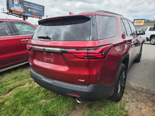 Radiant Red 2024 Chevrolet Traverse Limited RS