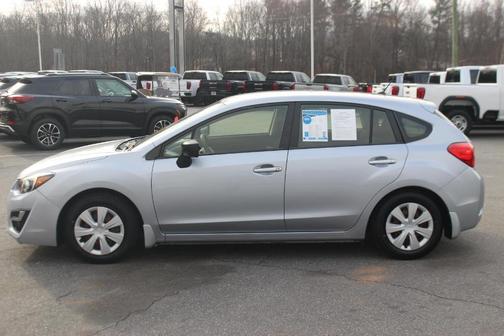 2016 Subaru Impreza 2.0i