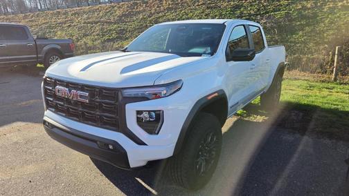 2025 GMC Canyon 2WD Elevation