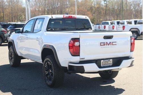 2025 GMC Canyon 2WD Elevation