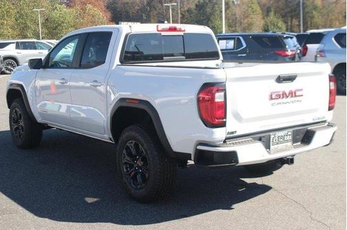 2025 GMC Canyon 2WD Elevation