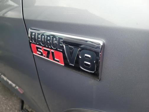 2013 Toyota Tundra SR5