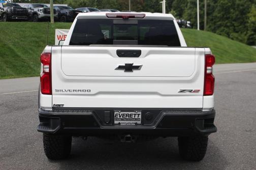 2022 Chevrolet Silverado 1500 ZR2