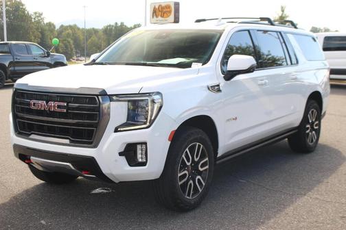 2024 GMC Yukon XL AT4