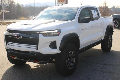 2024 Chevrolet Colorado ZR2