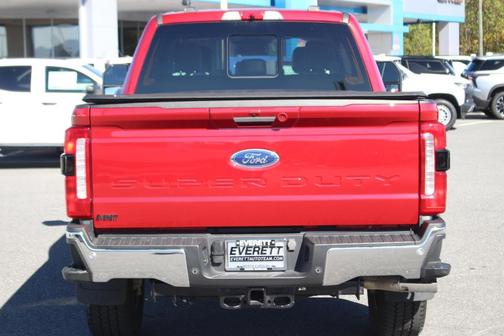 2023 Ford F-350 Lariat Super Duty
