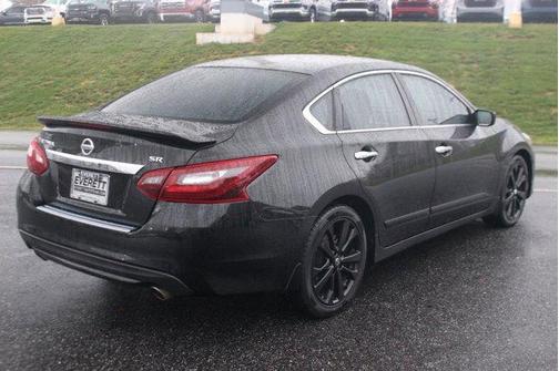 2017 Nissan Altima 2.5 SR