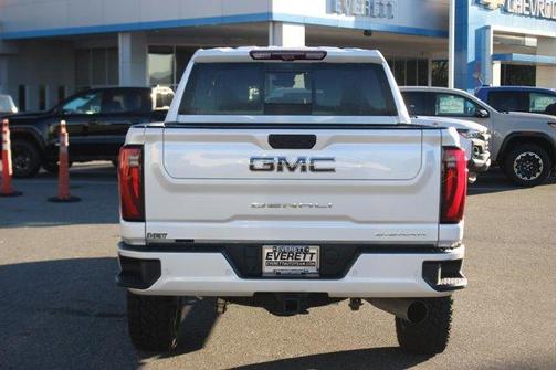 2024 GMC Sierra 2500 Denali Ultimate