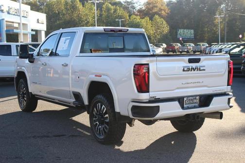 2024 GMC Sierra 2500 Denali Ultimate
