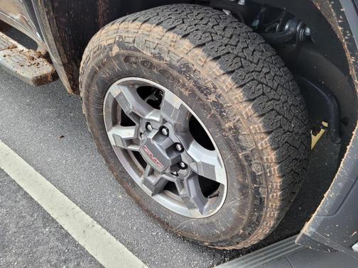 2025 GMC Sierra 2500 SLT