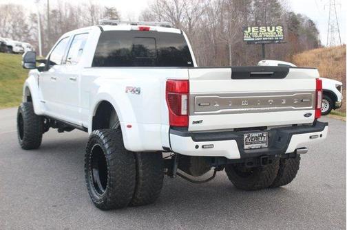 2022 Ford F-450 LIMITED