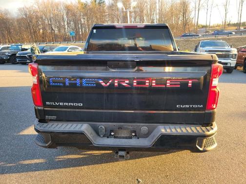 2020 Chevrolet Silverado 1500 Custom Trail Boss