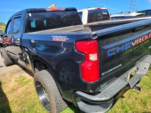 2020 Chevrolet Silverado 1500 Custom Trail Boss