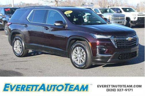 2023 Chevrolet Traverse LT Cloth