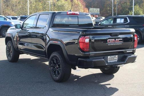 2025 GMC Canyon 2WD Elevation