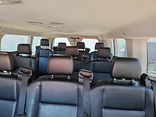 2024 Ford Transit-350 XL