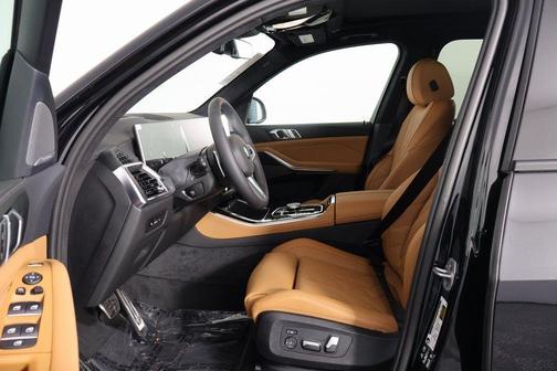 Black Sapphire Metallic 2026 BMW X5 xDrive40i