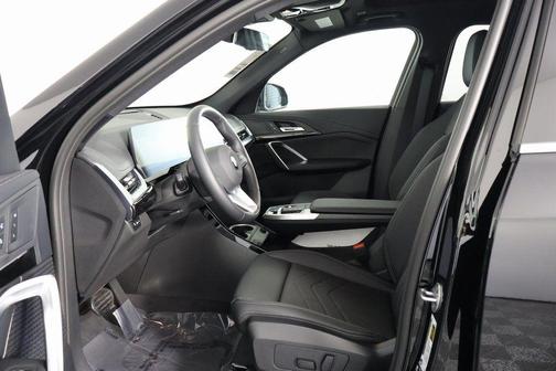 Jet Black 2026 BMW X1 xDrive28i